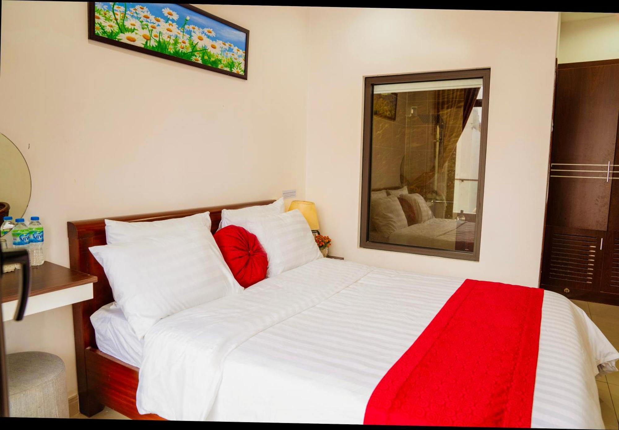 Khach San Trung Hieu Vung Tau Hotell Eksteriør bilde